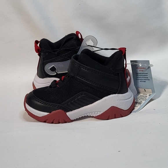 Cat & Jack Toddler Boys NWT Black Jordie Basketball High Top Sneakers Size 5T - Picture 7 of 12